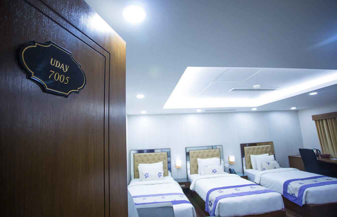 Prestige Triplex Suite